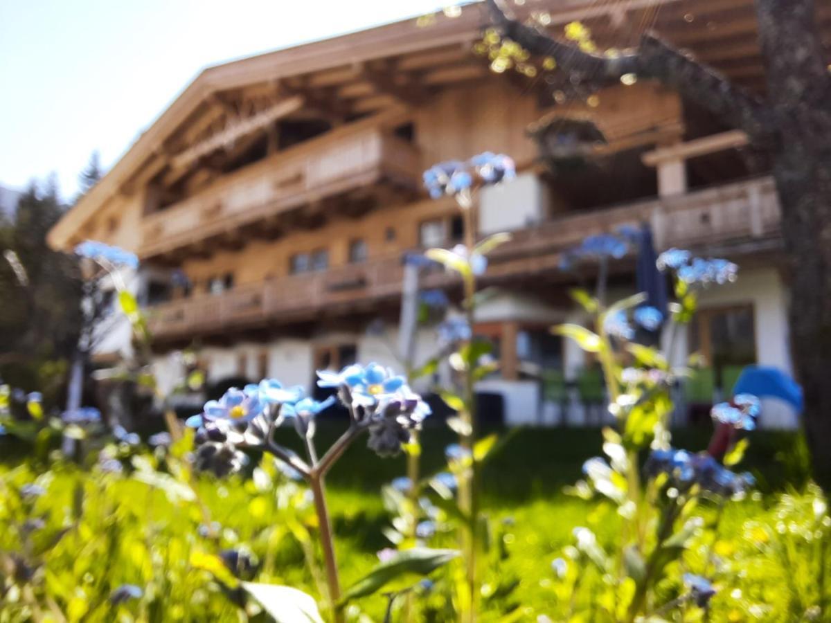 Landhaus Knaus ลอยทัช ภายนอก รูปภาพ